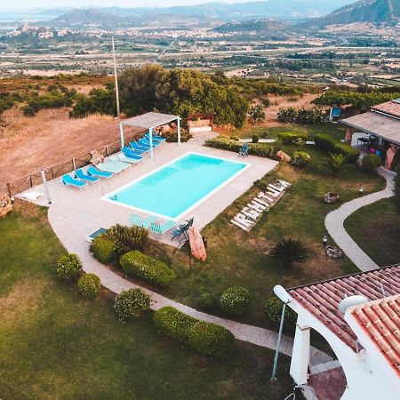 Agriturismo Irghitula Posada  Ngoại thất bức ảnh