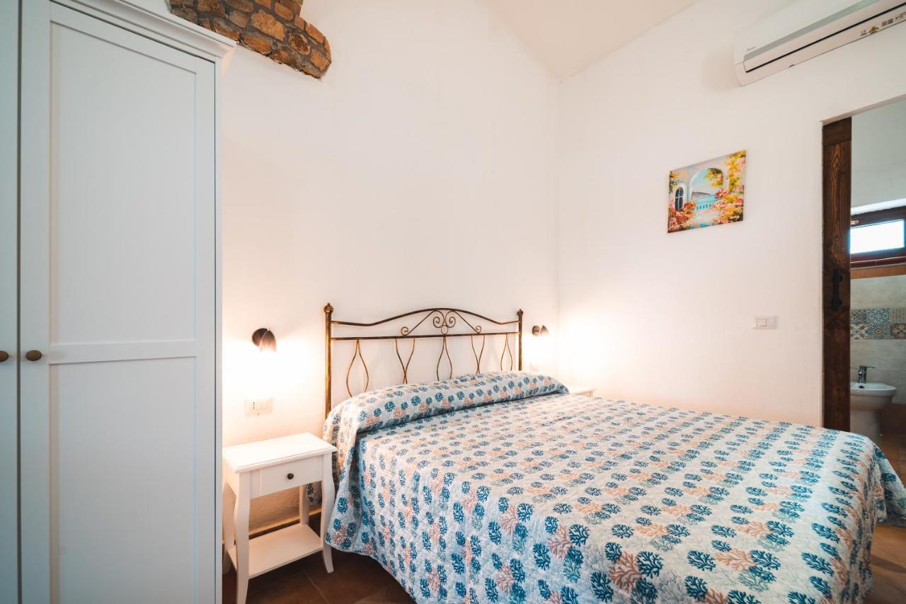 Agriturismo Irghitula Posada  Ngoại thất bức ảnh