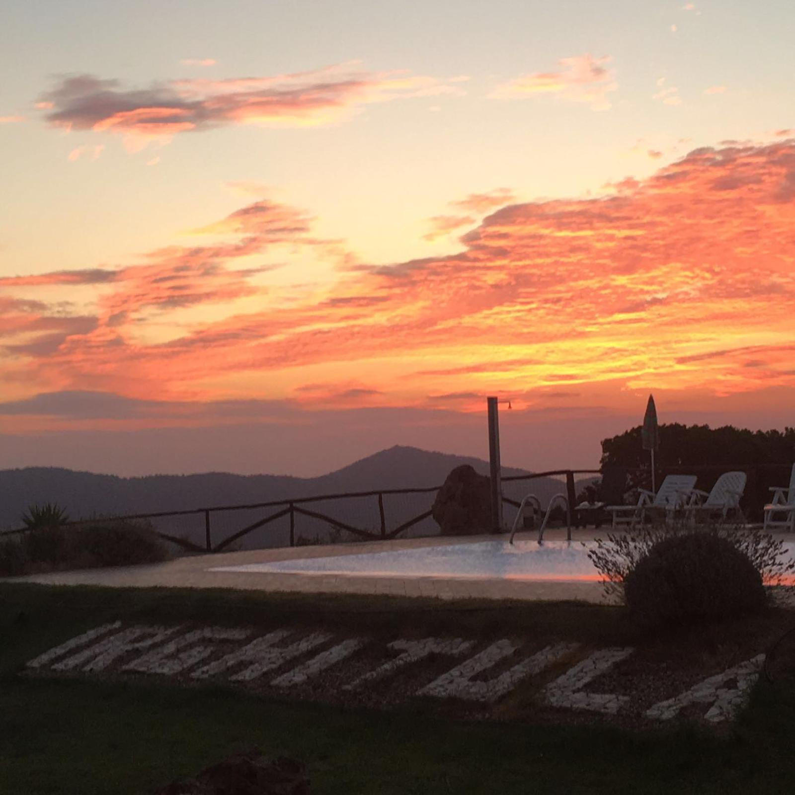 Agriturismo Irghitula Posada  Ngoại thất bức ảnh