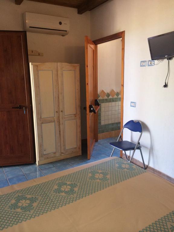 Agriturismo Irghitula Posada  Ngoại thất bức ảnh