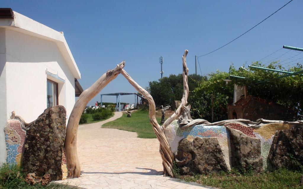 Agriturismo Irghitula Posada  Ngoại thất bức ảnh