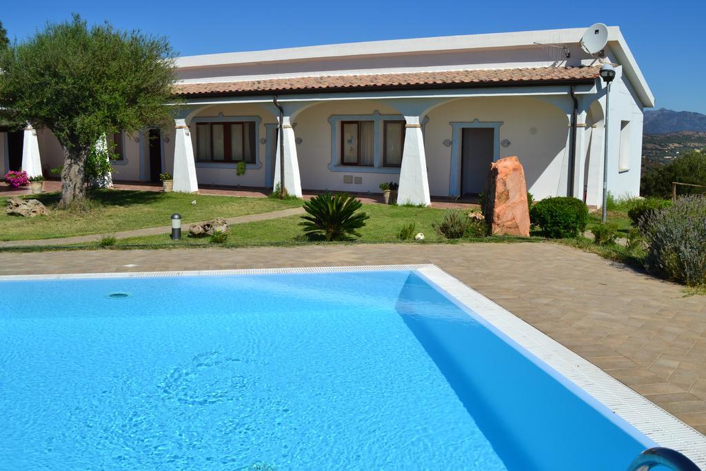 Agriturismo Irghitula Posada  Ngoại thất bức ảnh